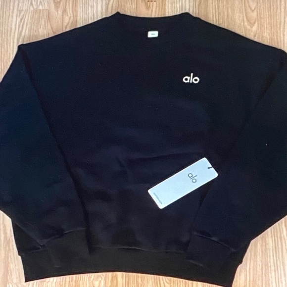 ALO Yoga Tops - ALO Yoga Men's Black Crewneck Sweatshirt with White Logo